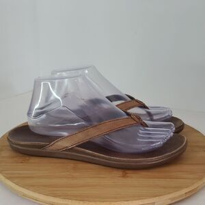 OluKai Aukai Brown Leather Women's Flip Flop Sandals Size 9